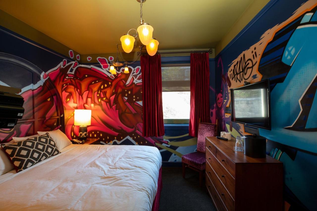 Hotel Mcmenamins Elks Temple à Tacoma Extérieur photo